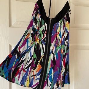 Colorful Top with Zipper